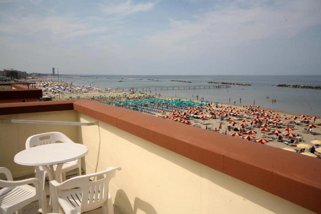Hotel Riposo Gatteo a Mare Rum bild